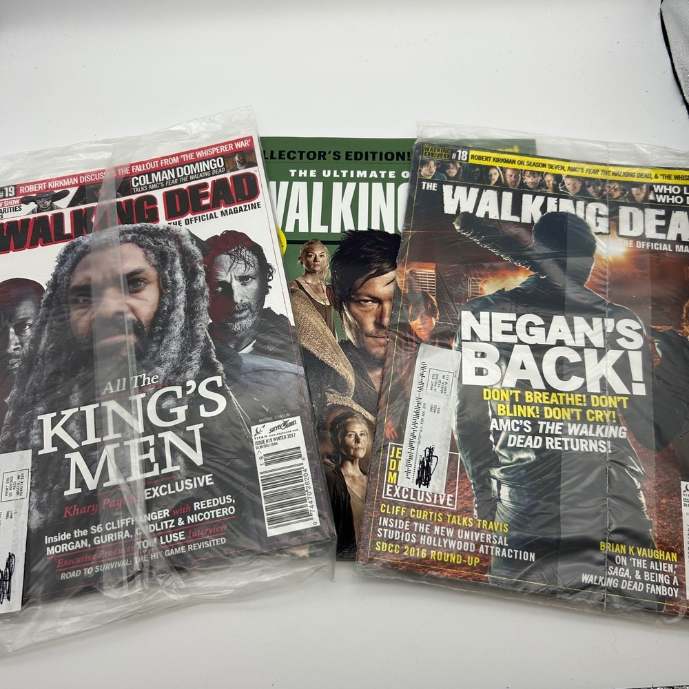 The Walking Dead Magazine Lot Official Issue 18 19 Entertainment Weekly Guide‎